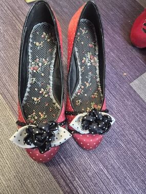 Bettie Page Red Polka Dot Floral Bow Flats